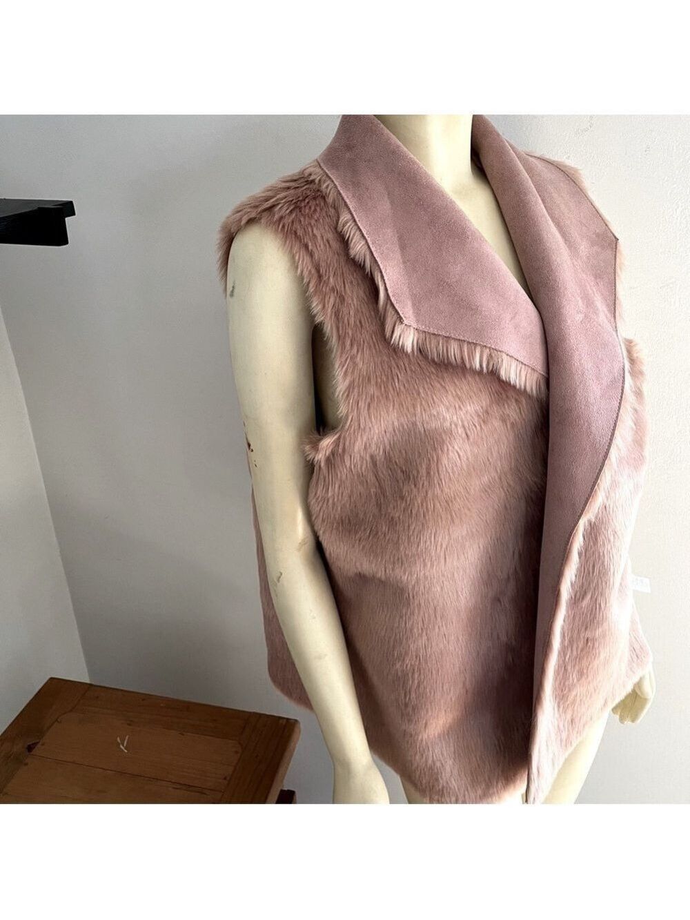 NWT Ann Taylor Loft Women’s Reversible Faux Shearling Suede Vest Rosy Mauve XL - Picture 10 of 15